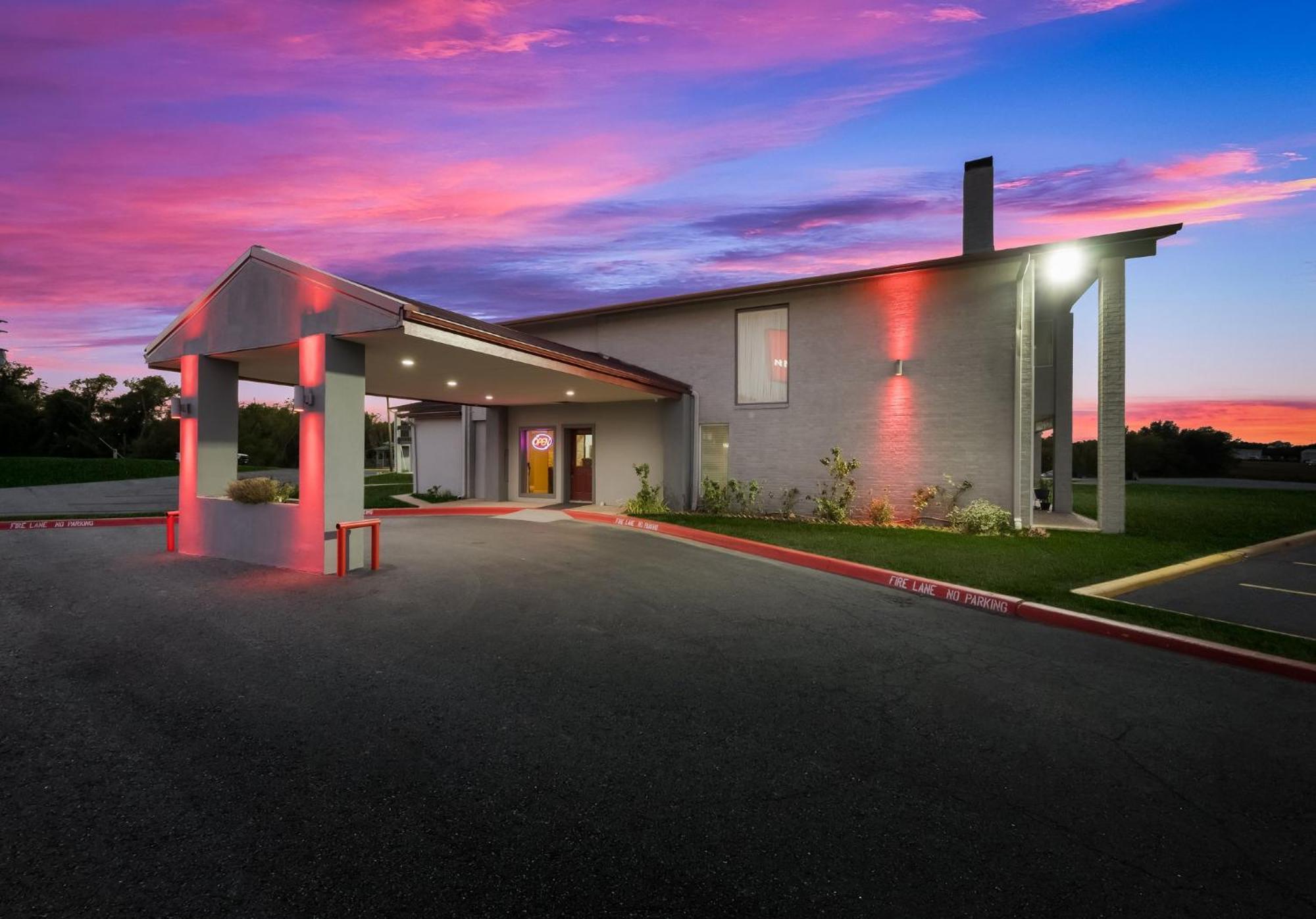 Red Roof Inn Madisonville Ngoại thất bức ảnh