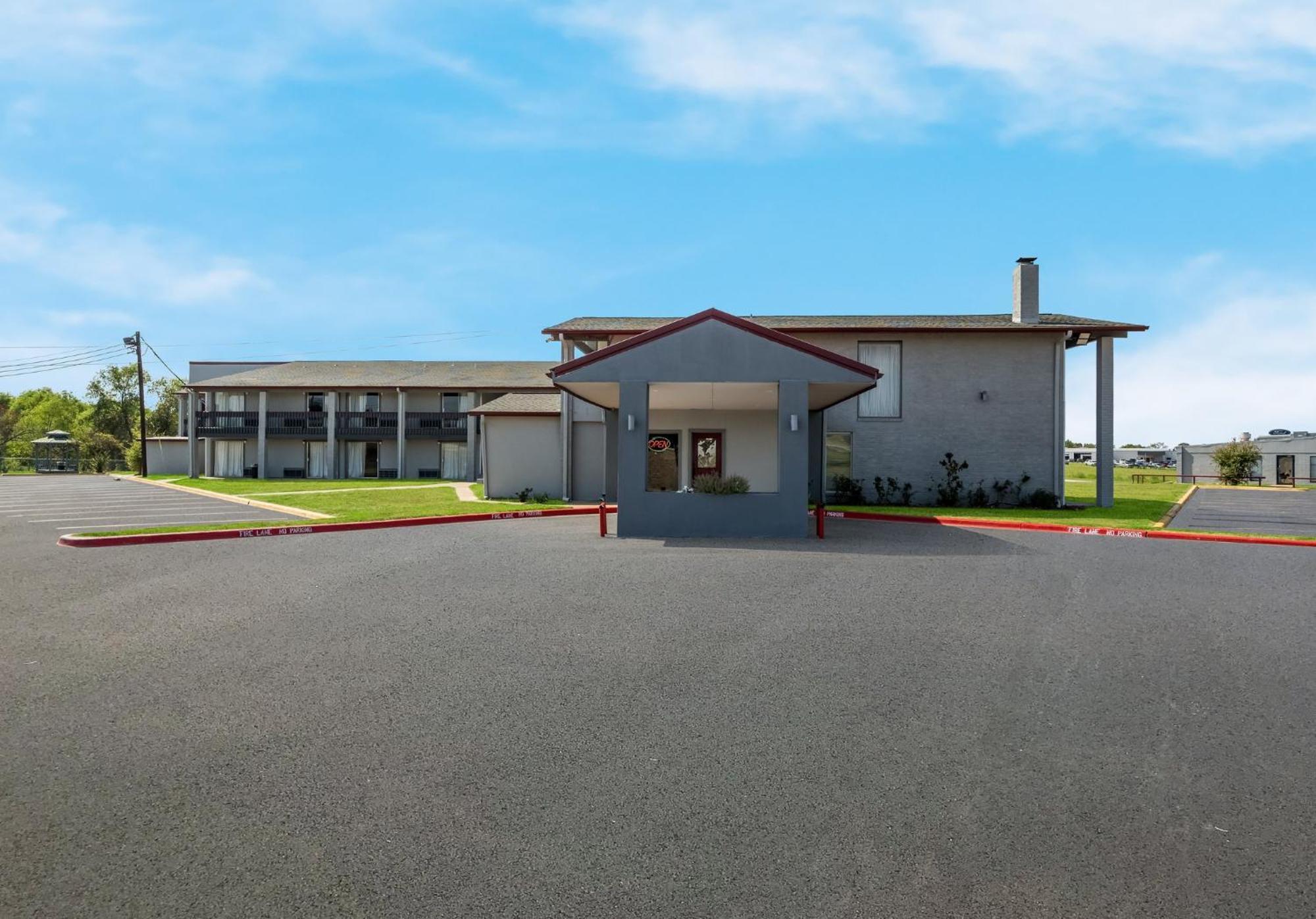Red Roof Inn Madisonville Ngoại thất bức ảnh
